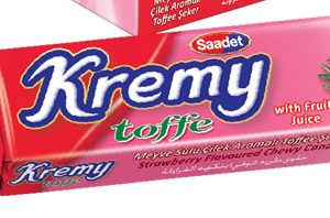 KREMY STRAWBERRY FLAVORED TOFFE CANDY GUM